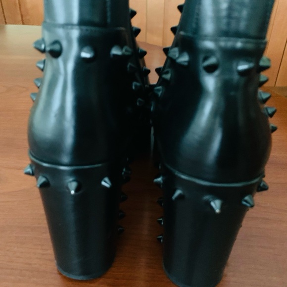 Shiny Black Italian real leather boots with platform black spikes block heels 10 - Picture 6 of 11
